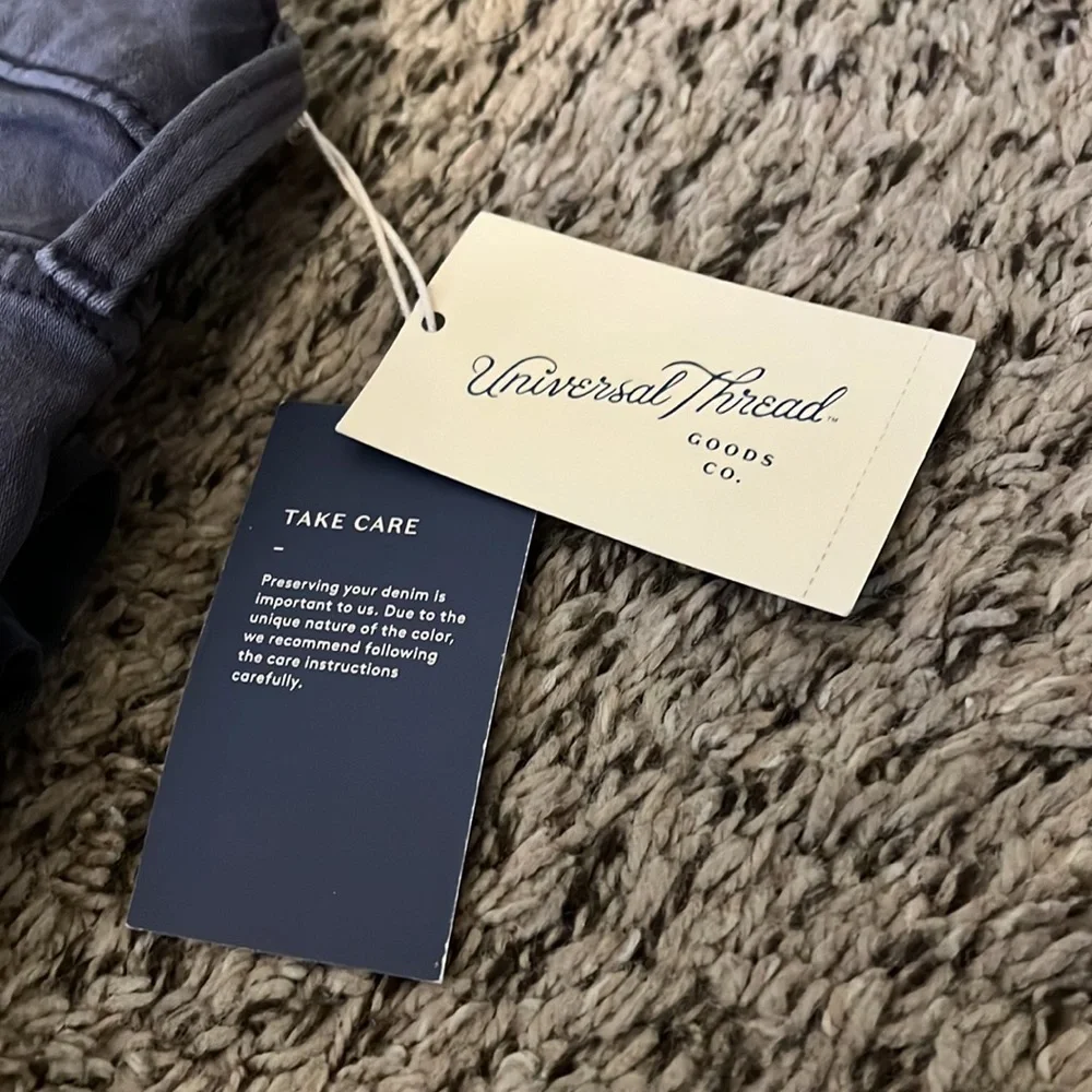 Universal Thread Jeans - Picture 6 of 16